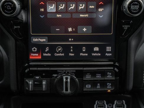 Used 2023 RAM 3500 Limited image 29