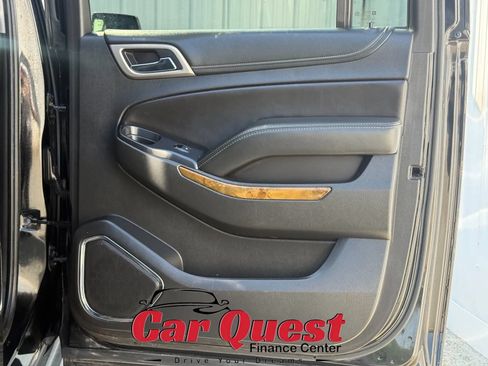 Used 2017 GMC Yukon XL Denali w/ Open Road Package AWD/4WD image 22