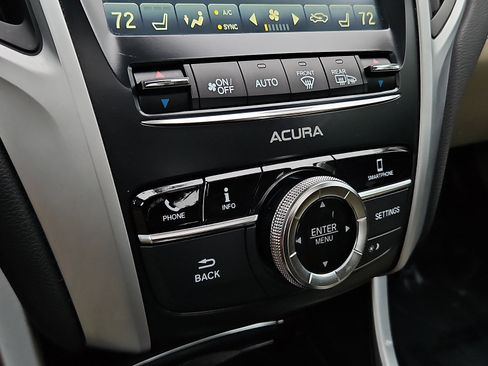 Used 2018 Acura TLX V6 FWD image 16
