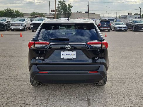 Used 2025 Toyota RAV4 LE FWD image 7
