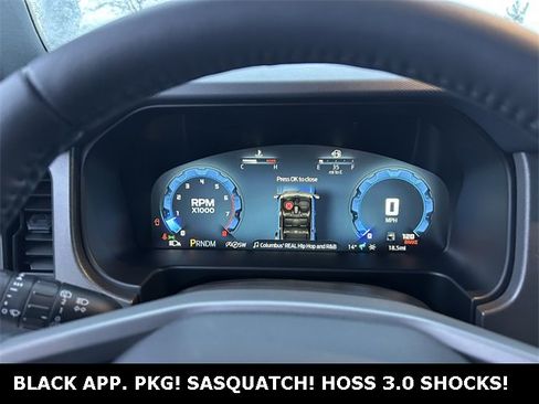 New 2025 Ford Bronco Badlands w/ Sasquatch Package image 8