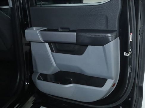 Used 2021 Ford F150 XLT image 24