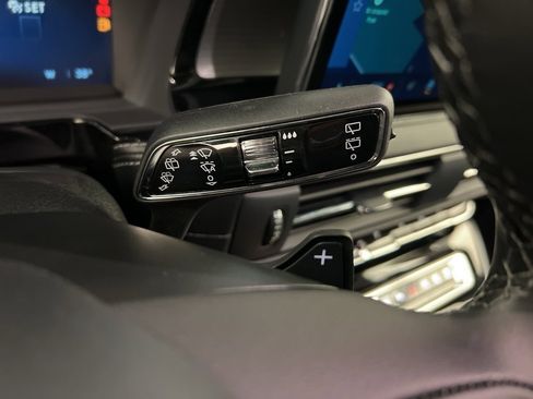 New 2026 Lincoln Corsair Premiere image 21