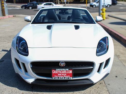 Used 2016 Jaguar F-TYPE Convertible image 9