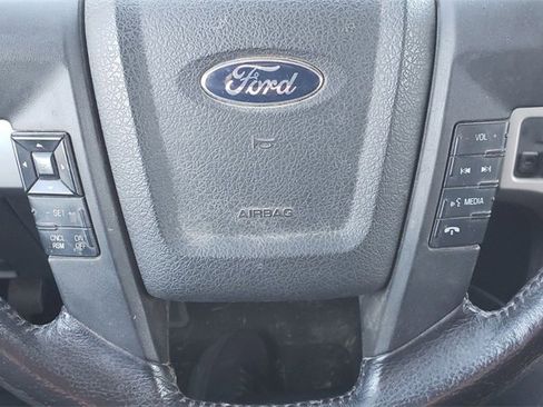 Used 2014 Ford F150 Lariat w/ Equipment Group 502A Luxury image 19