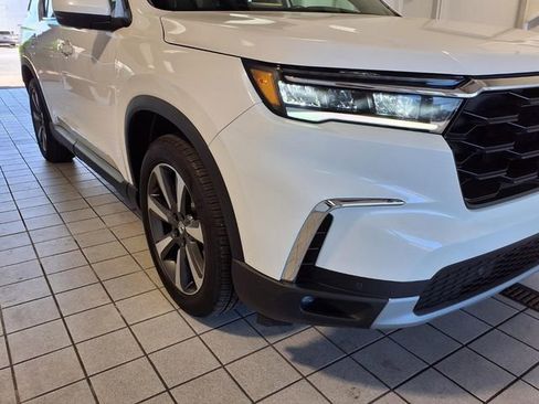 Used 2024 Honda Pilot Elite image 26