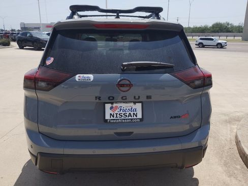 New 2026 Nissan Rogue SV AWD/4WD image 7