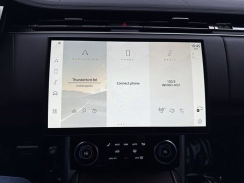 Used 2023 Land Rover Range Rover SE image 23