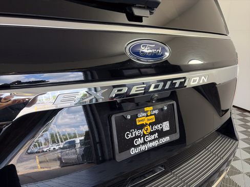 Used 2020 Ford Expedition King Ranch AWD/4WD image 18
