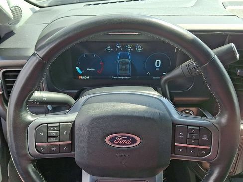 Certified 2023 Ford F250 Lariat w/ Chrome Package AWD/4WD image 19