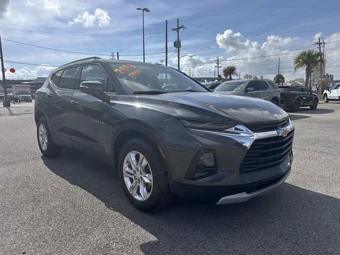 Used 2019 Chevrolet Blazer LT image 3