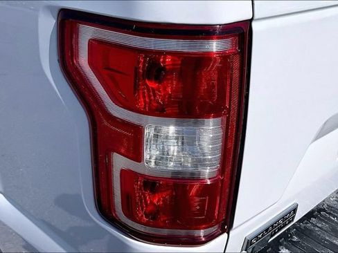 Used 2018 Ford F150 XLT RWD image 24