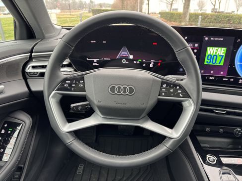 Used 2025 Audi A5 2.0T Premium Plus Sedan w/ Premium Plus image 17