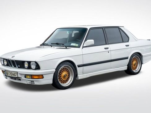 Used 1988 BMW 535i Sedan image 5
