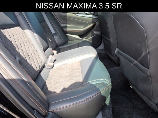Used 2019 Nissan Maxima SR w/ Premium Package FWD image 13