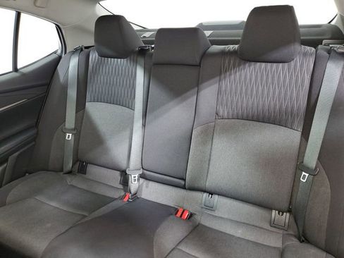 Used 2025 Toyota Camry LE image 10