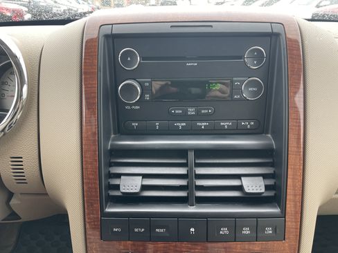 Used 2010 Ford Explorer Eddie Bauer image 44