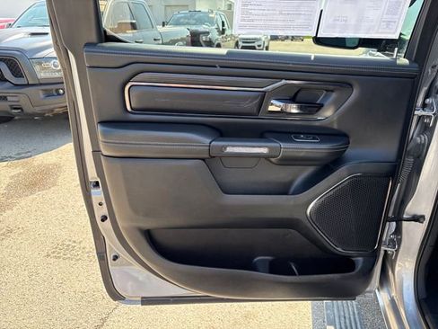 Used 2022 RAM 1500 Limited w/ Body-Colour Bumper Group AWD/4WD image 19