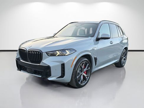 New 2026 BMW X5 xDrive50e w/ M Sport Package AWD/4WD image 7