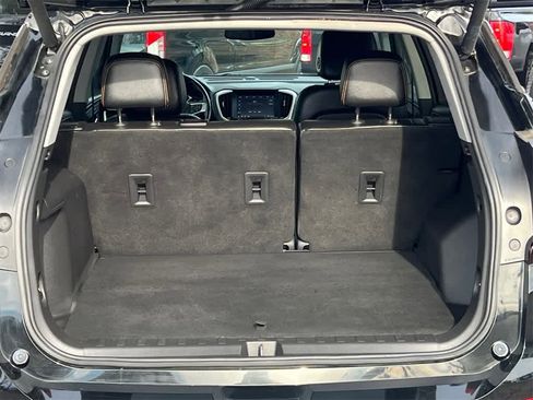 Used 2021 GMC Terrain SLT image 17