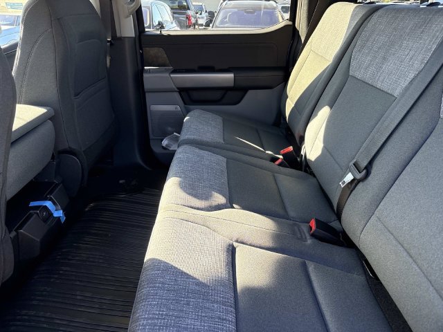 New 2026 Ford F350 XLT w/ XLT Premium Package AWD/4WD image 19
