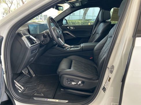 Used 2024 BMW X6 M60i w/ Climate Comfort Package image 5