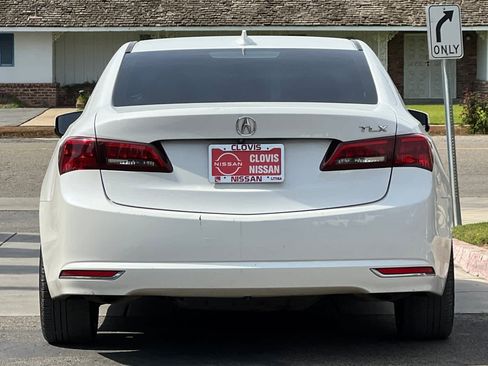 Used 2015 Acura TLX image 8