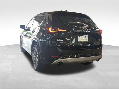 Certified 2024 MAZDA CX-5 Signature AWD/4WD image 3