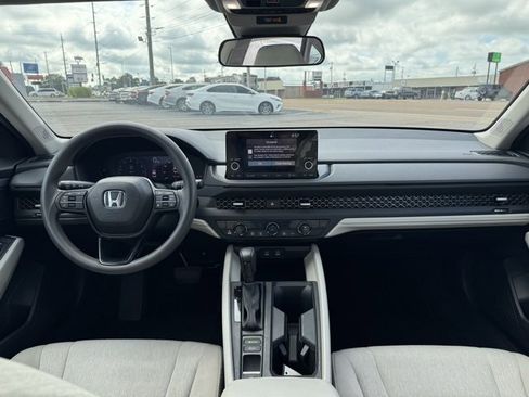 Used 2024 Honda Accord EX image 7