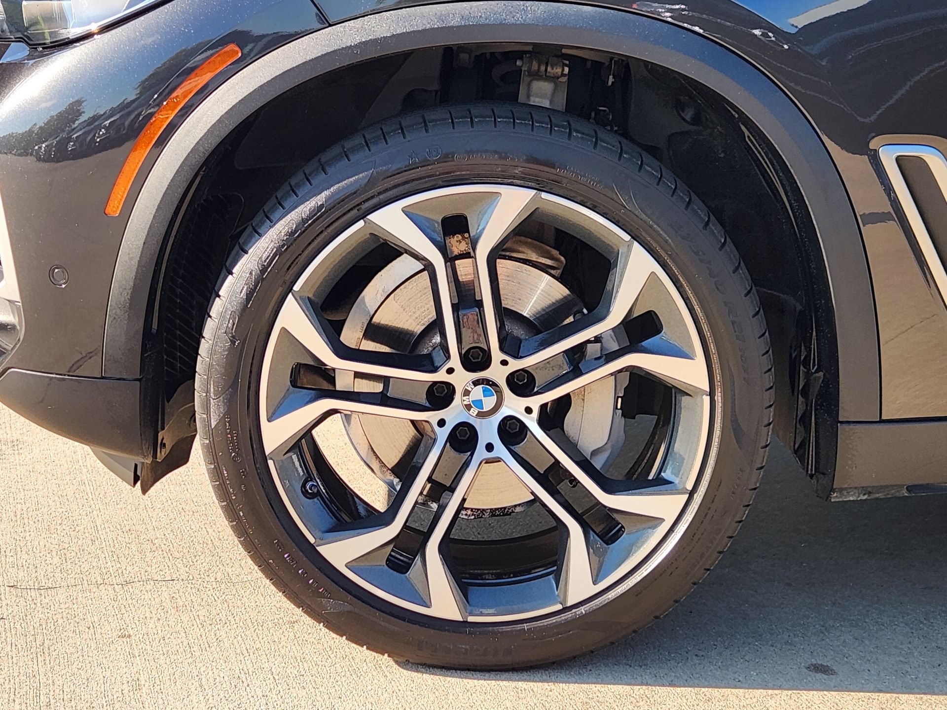 Used 2021 BMW X5 sDrive40i w/ Convenience Package RWD image 12