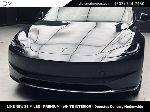 Used 2026 Tesla Model 3 RWD image 13