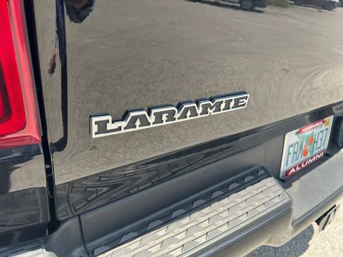 Used 2024 RAM 1500 Laramie AWD/4WD image 13