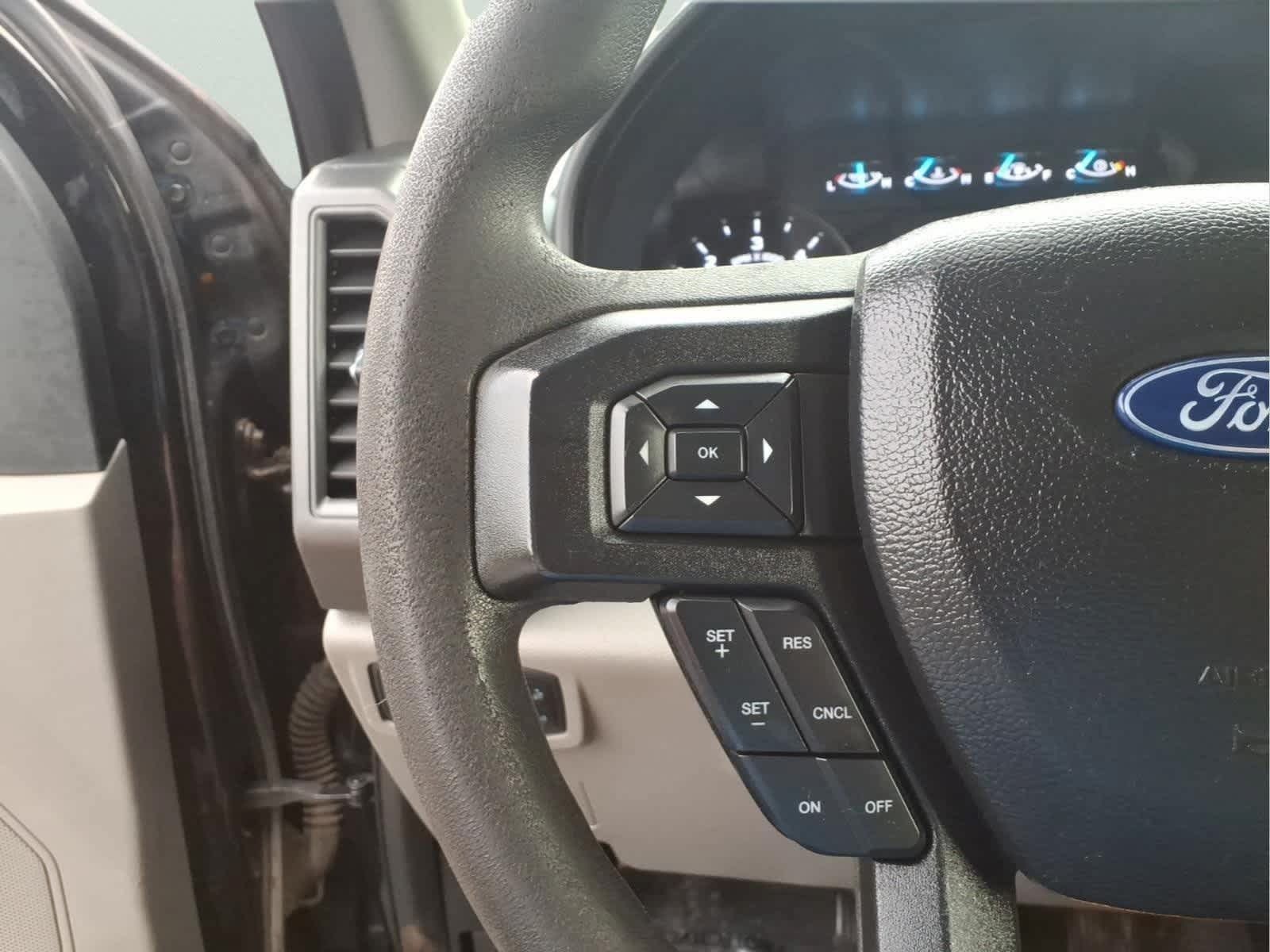 Used 2020 Ford F550 4x4 Regular Cab Super Duty w/ Power Equipment Group image 23