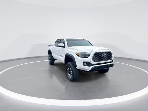 Used 2021 Toyota Tacoma TRD Off-Road AWD/4WD image 2