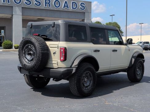 Certified 2025 Ford Bronco Badlands w/ Matte Film Protection Package AWD/4WD image 4