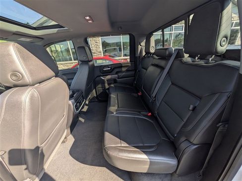 Used 2020 Chevrolet Silverado 2500 LTZ w/ LTZ Premium Package AWD/4WD image 18