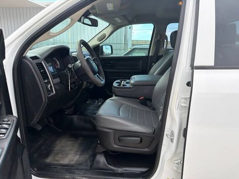 Used 2019 RAM 1500 Tradesman RWD image 6