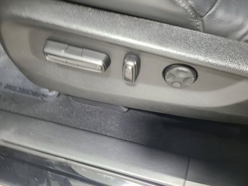 Used 2022 Honda CR-V Touring image 21