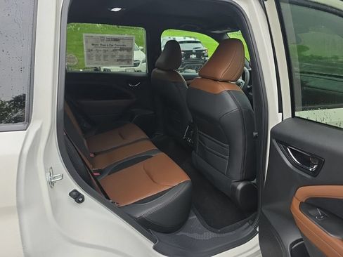 New 2026 Subaru Forester Touring AWD/4WD image 17