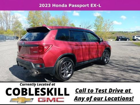 Used 2023 Honda Passport EX-L image 2