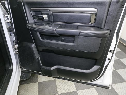 Used 2017 RAM 1500 Sport image 17