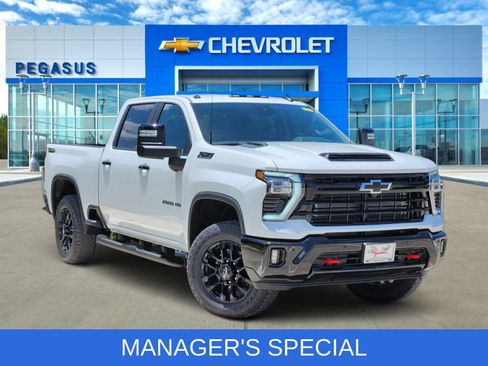 New 2026 Chevrolet Silverado 2500 LT w/ Trail Boss Package AWD/4WD image 1