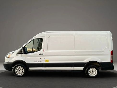 Used 2019 Ford Transit 150 148 Medium Roof image 7
