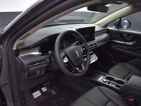 New 2025 Lincoln Corsair Reserve image 10