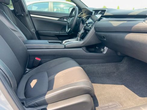 Used 2020 Honda Civic Sport image 12