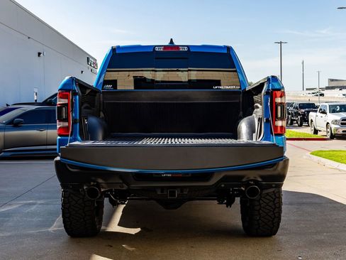 Used 2023 RAM 1500 Big Horn AWD/4WD image 9