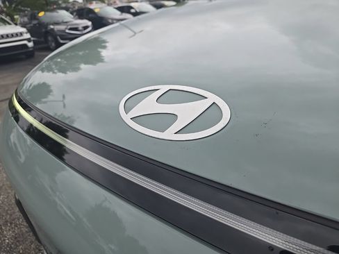 Certified 2026 Hyundai Kona SEL Premium AWD/4WD image 22