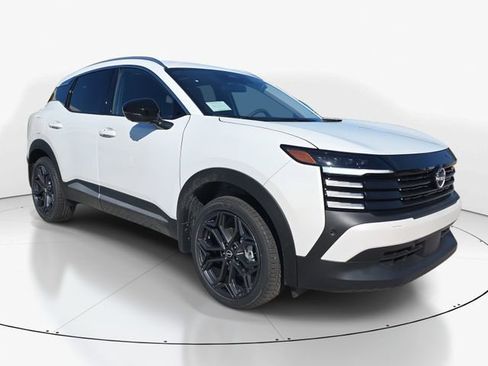 New 2026 Nissan Kicks SR w/ SR Premium Package image 2