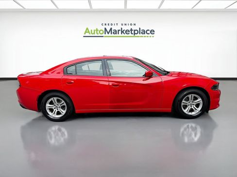 Used 2020 Dodge Charger SXT w/ Leather Interior Group RWD image 8