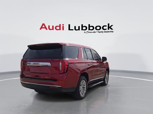Used 2023 GMC Yukon SLT w/ SLT Premium Package image 8